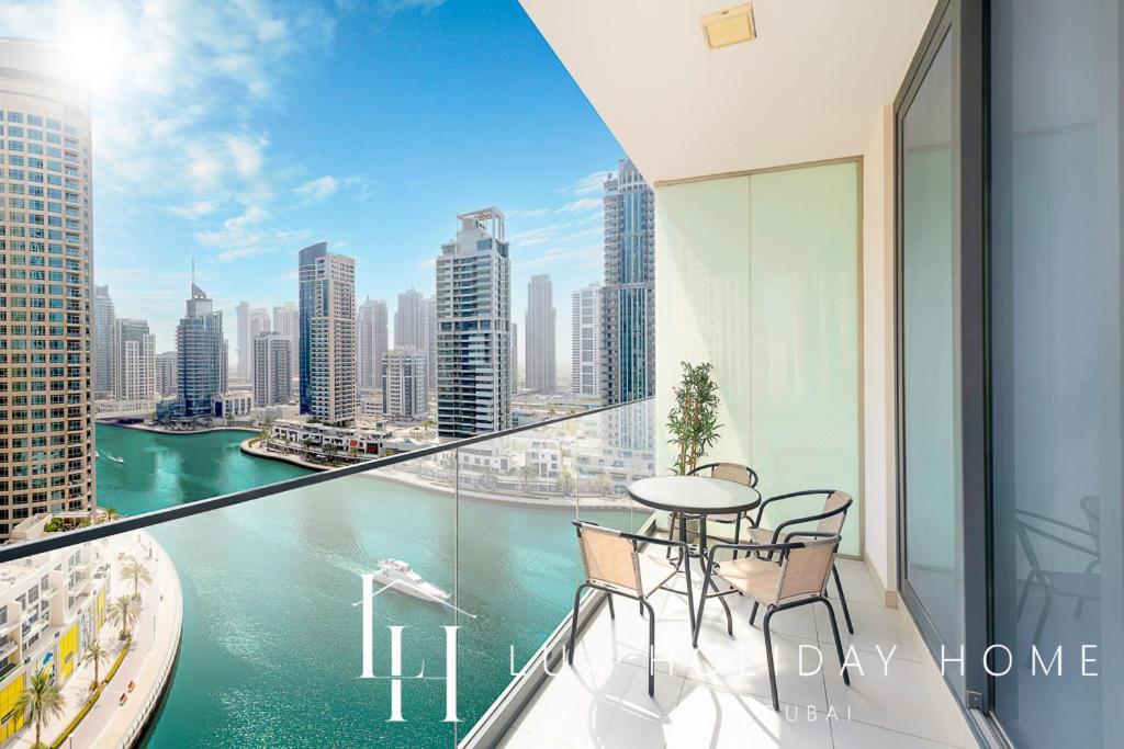 Lux Contemporary Suite With Full Marina View 6 Dubai Buitenkant foto