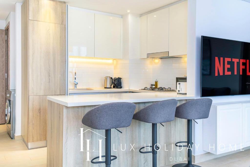 Lux Contemporary Suite With Full Marina View 6 Dubai Buitenkant foto